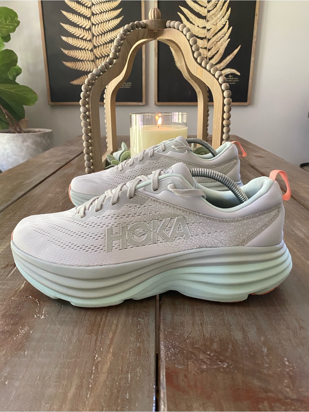 HOKA Bondi 8 Athletic Running Walking Sneakers Shoes 11B Stardust Aqua Breeze